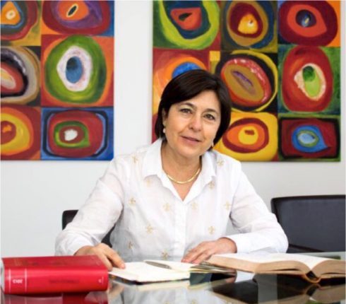 María Angélica Duvauchelle R.