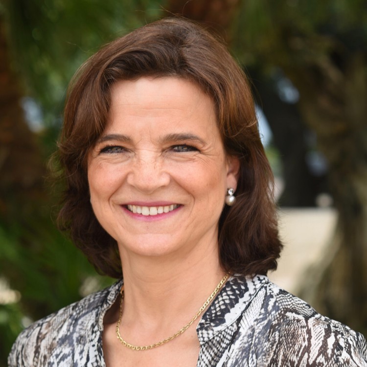 Josefina Lagos G. 