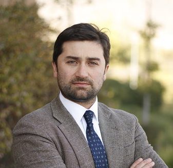 Dr. Carlos Vega Pizarro