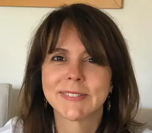 Carolina Lobos Hernández