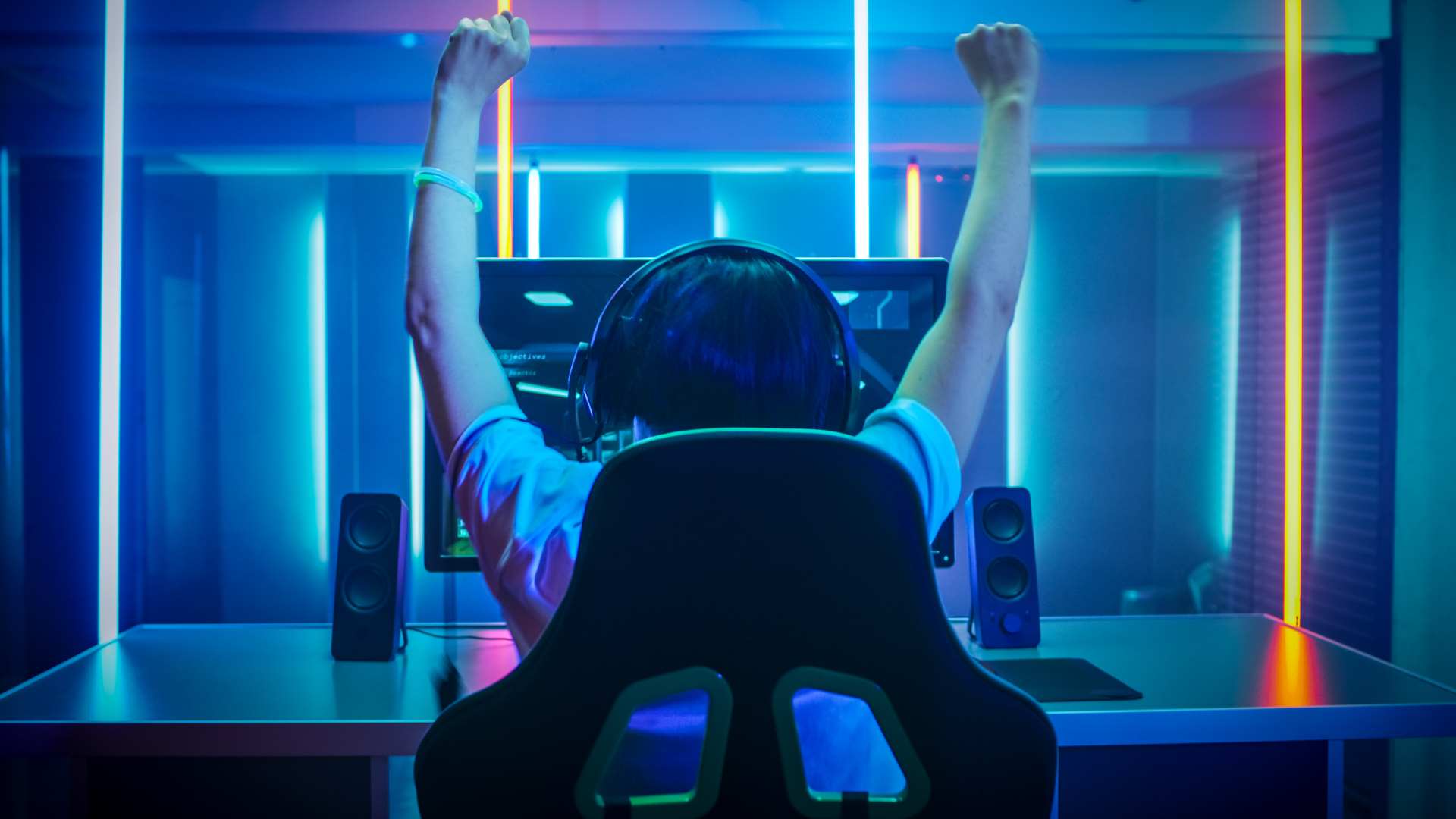 Curso La Industria de los Videojuegos, los Esports y el Gaming Marketing