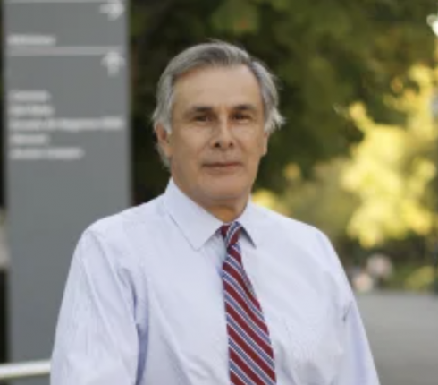 Dr. Vicente Aránguiz F.
