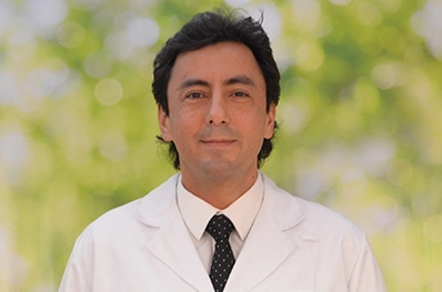 Dr. Marcelo Parra Bustamante 