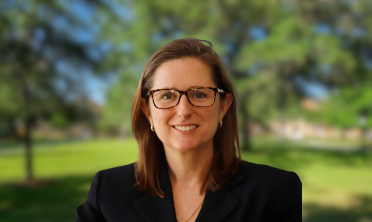 Elisabeth Farrelly