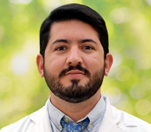 Dr. Fernando Rojas Bravo.