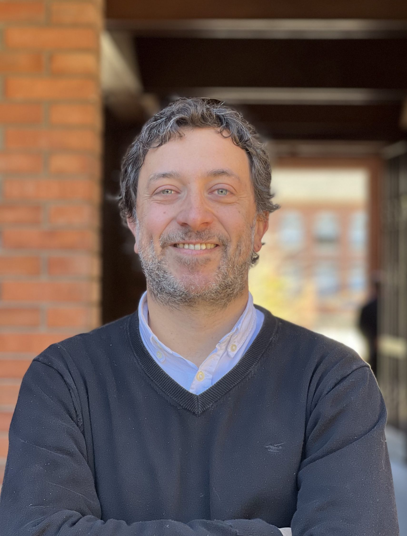Dr. Raimundo Gazitúa