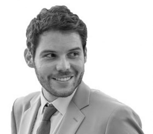 Dr. Pablo Atria Tuesta