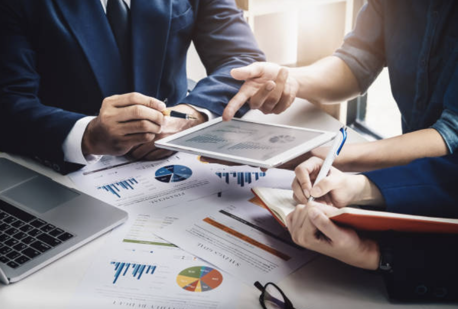 Webinar: "Herramientas financieras para despegar en el Chile de hoy"