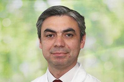 Dr. Iván Sáez Valenzuela
