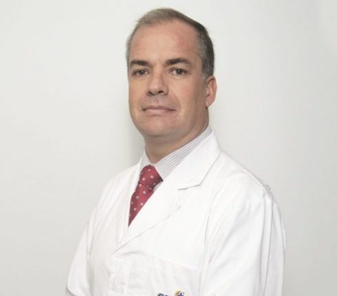 Dr. Mauricio Mahave Cáceres