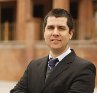 Víctor Hugo Rojas Orellana.